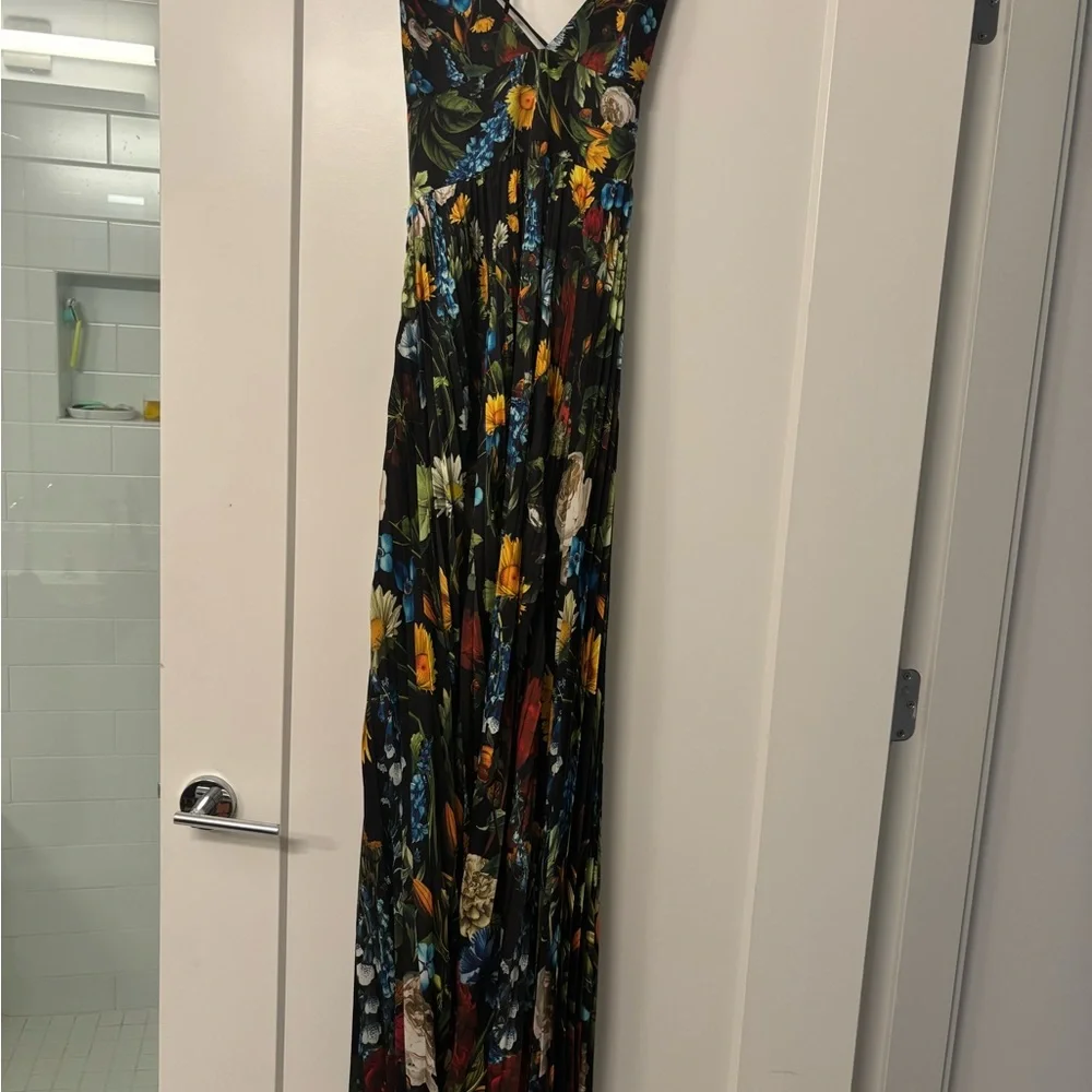 Alice + Olivia Hannah Deep V Black Floral Halter Maxi Dress with Thigh Slit - Picture 3 of 5